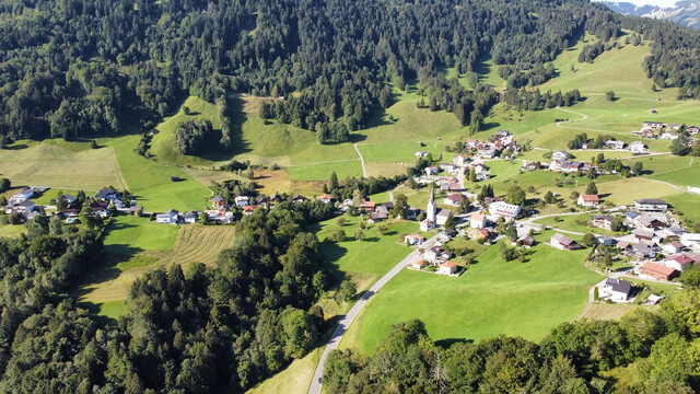 Baugrundstücke, landwirtschaftliche Flächen und Wald in Nenzing-Gurtis zu verkaufen